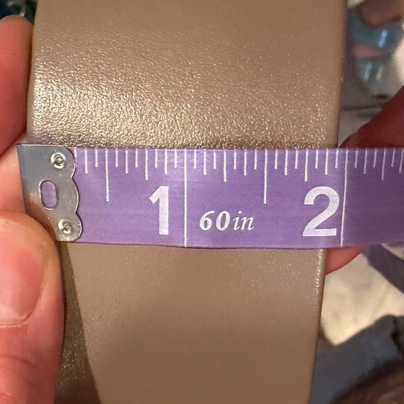 VTG Ann Taylor MADE IN USA Leather Statement Belt Taupe MEDIUM 30-33\